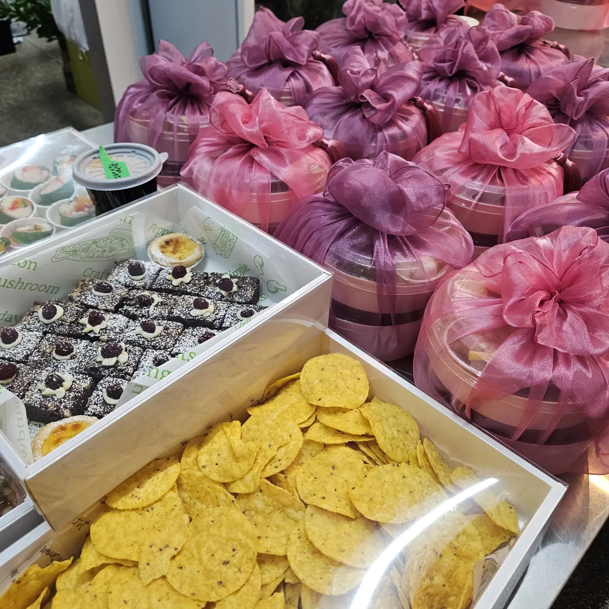 성북동 옛돌박물관 보자기 도시락 상차림 진행 중 포장과 마감을 끝낸 모습
